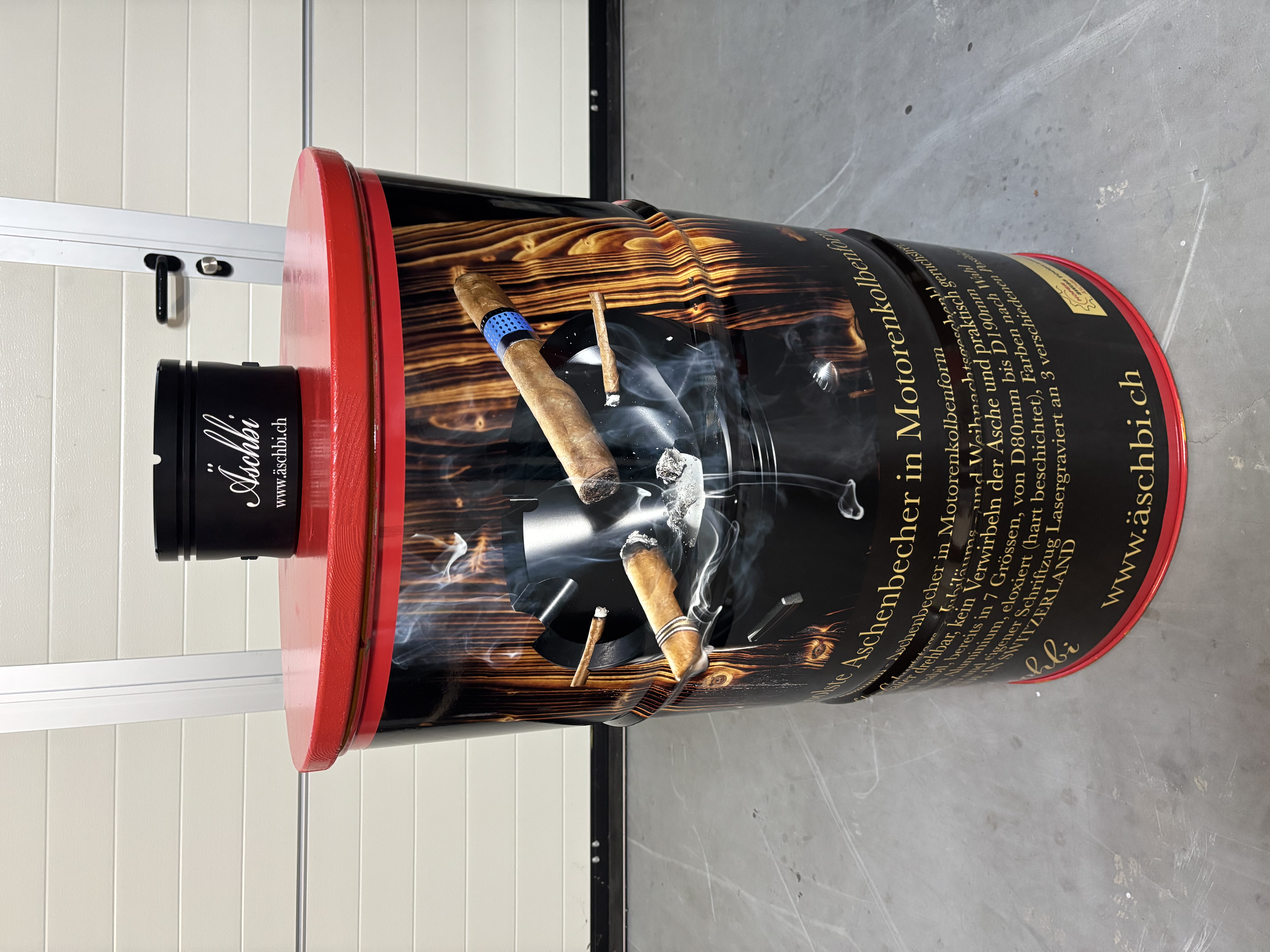 Ashtray D190 Set with Small Bar Table Top